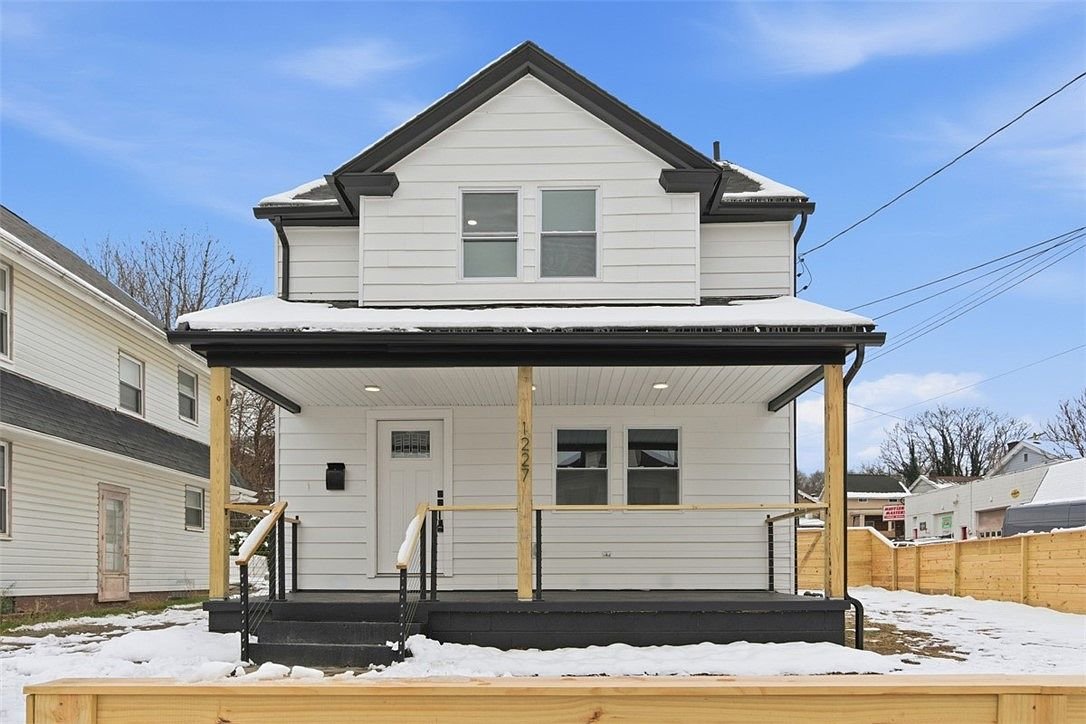 1227 McMinn St after renovation